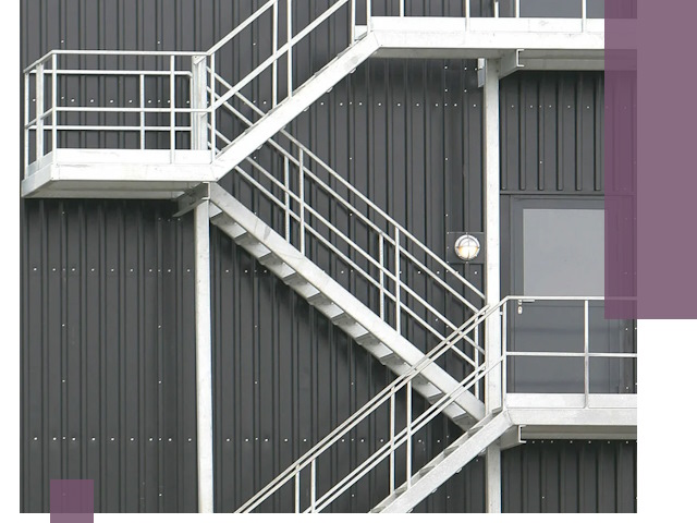 Изготовление и монтаж пожарных лестниц в Кургане быстро и надежно