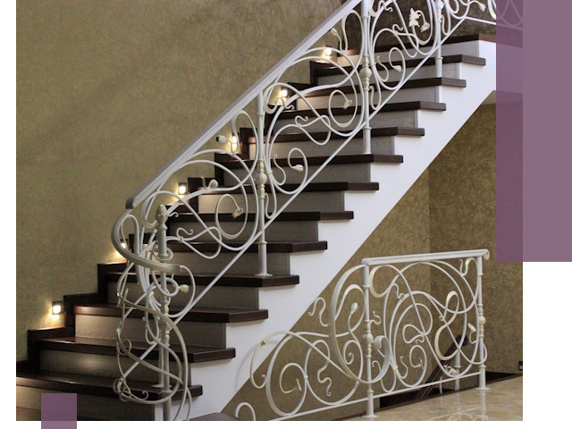 Кованые лестницы под ключ в Кургане — изготовление и монтаж