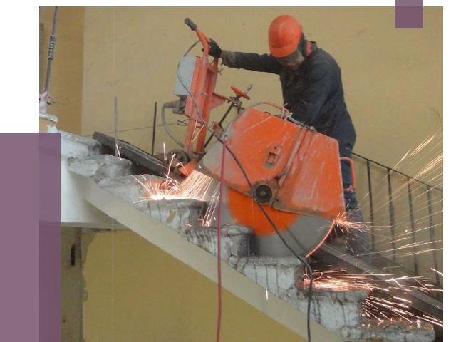 Демонтаж бетонных лестниц в Кургане от 4639 руб. за м2 | ПРОЛЁТ-Крг