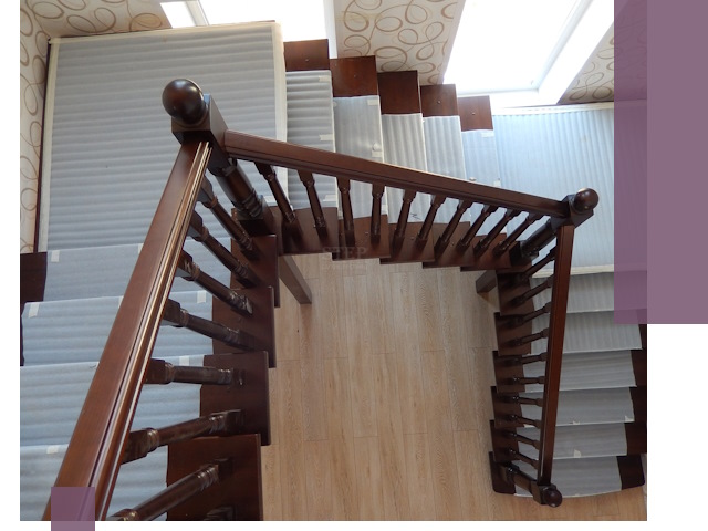 П-образные лестницы под ключ в Кургане — изготовление и монтаж