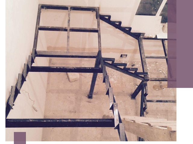 Монтаж лестниц на металлокаркасе в Кургане быстро и качественно