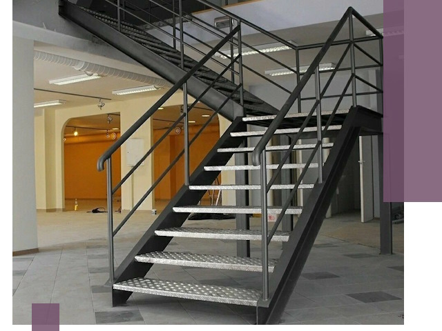 Лестницы для офиса в Кургане: изготовление, монтаж, демонтаж