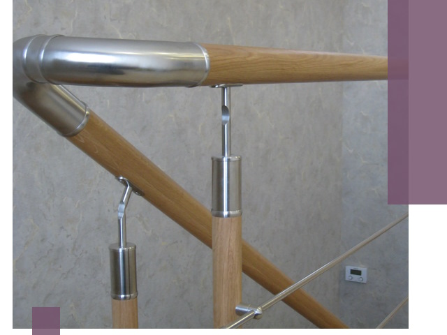 Комбинированные перила на заказ в Кургане — монтаж и производство