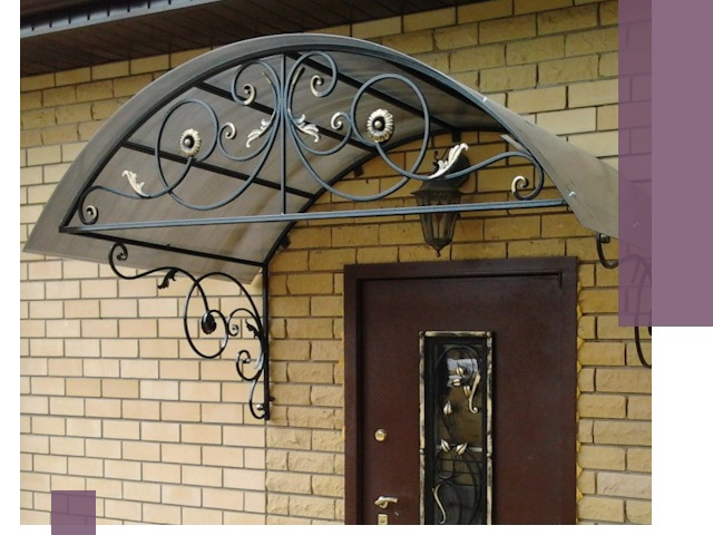 Изготовление козырьков из металла под ключ в Кургане