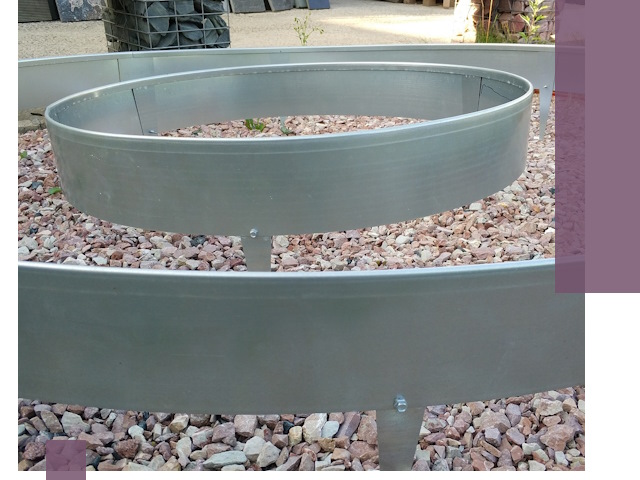 Нержавеющие бордюры под ключ в Кургане — изготовление и монтаж