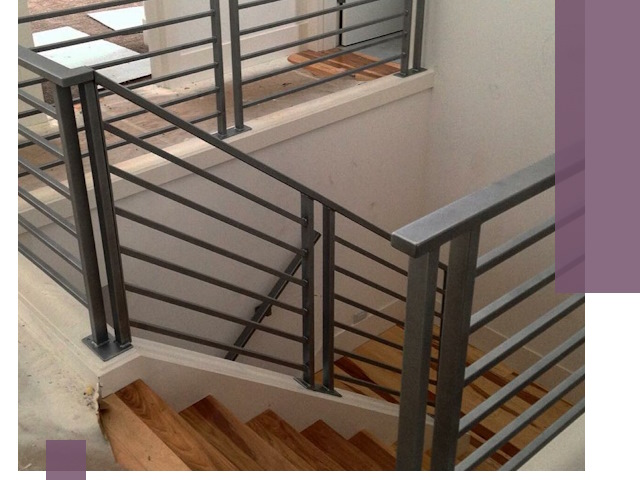 Изготовление поручней из металла и дерева в Кургане